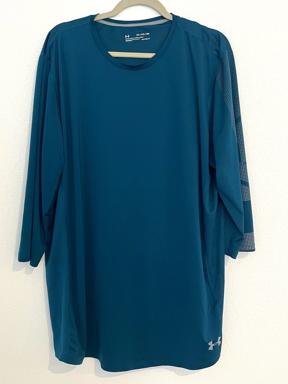 Under Armour Women's Teal Blue Performance 3/4 Sleeve Tee